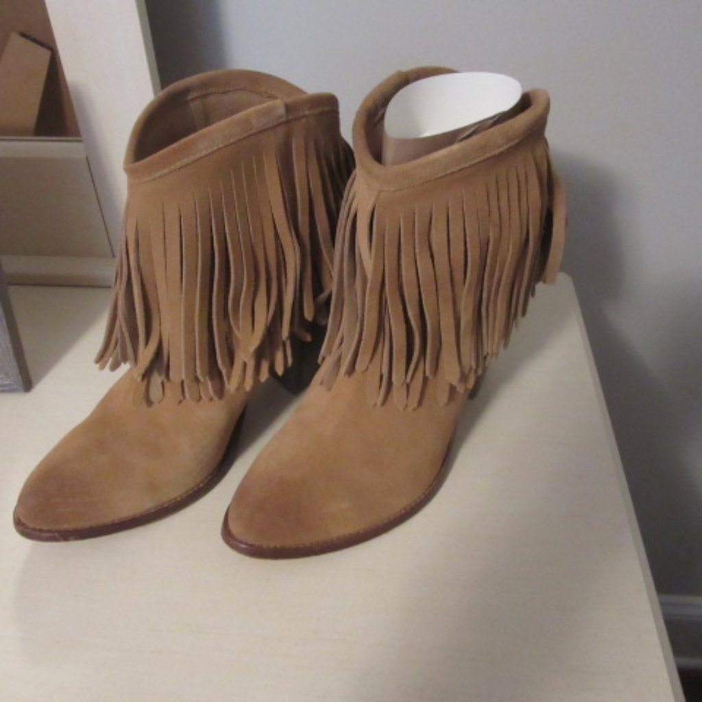 Fringe Suede Ankle Boots - Tan